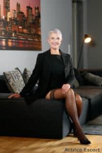 Gloria Escort Service Bad Ragaz Schweiz Business Outfit