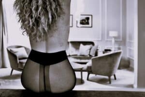 Escort Dame Sasha Düsseldorf Fetisch Strumpfhose